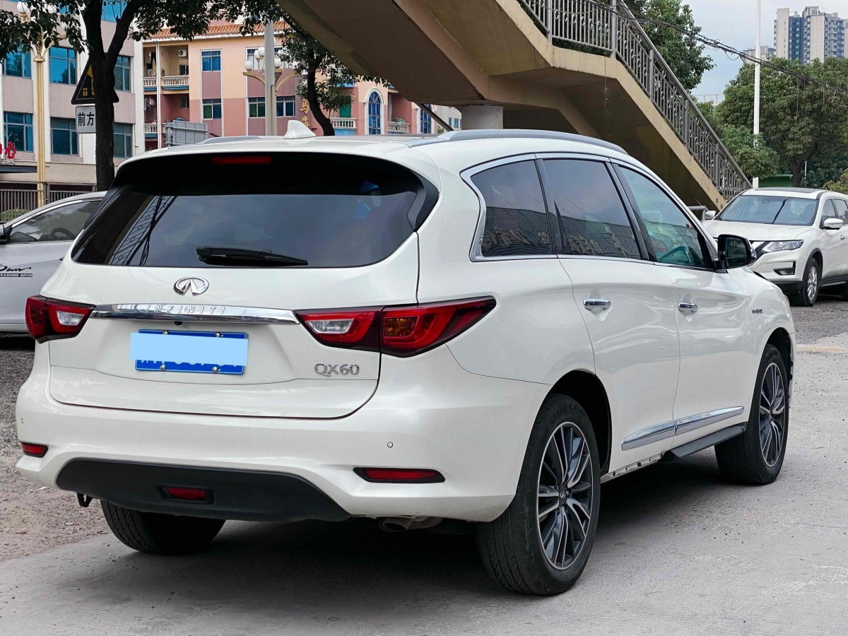 英菲尼迪 QX60  2020款 2.5 S/C Hybrid 兩驅(qū)卓越版 國VI圖片