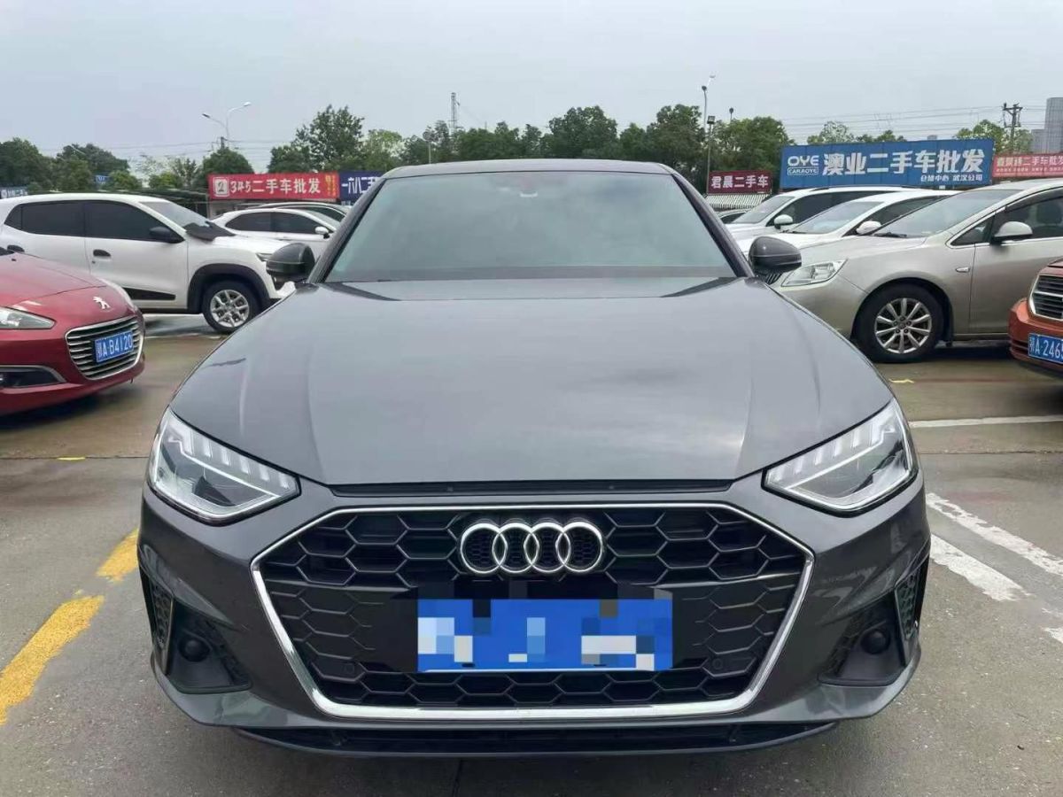 奧迪 奧迪A4L  2022款 35 TFSI 時(shí)尚動(dòng)感型圖片