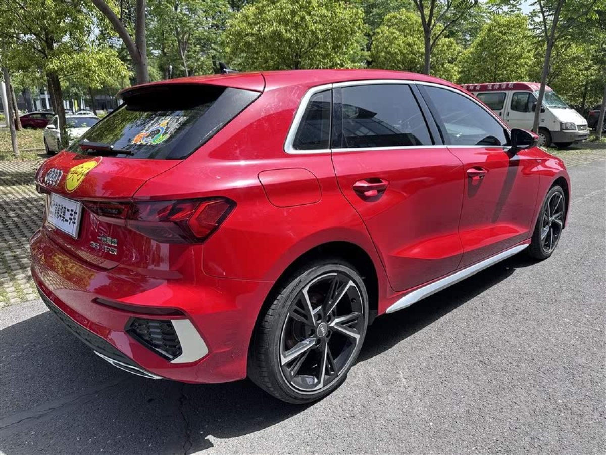 奧迪 奧迪A3  2021款 Sportback 35 TFSI 時(shí)尚運(yùn)動(dòng)型圖片