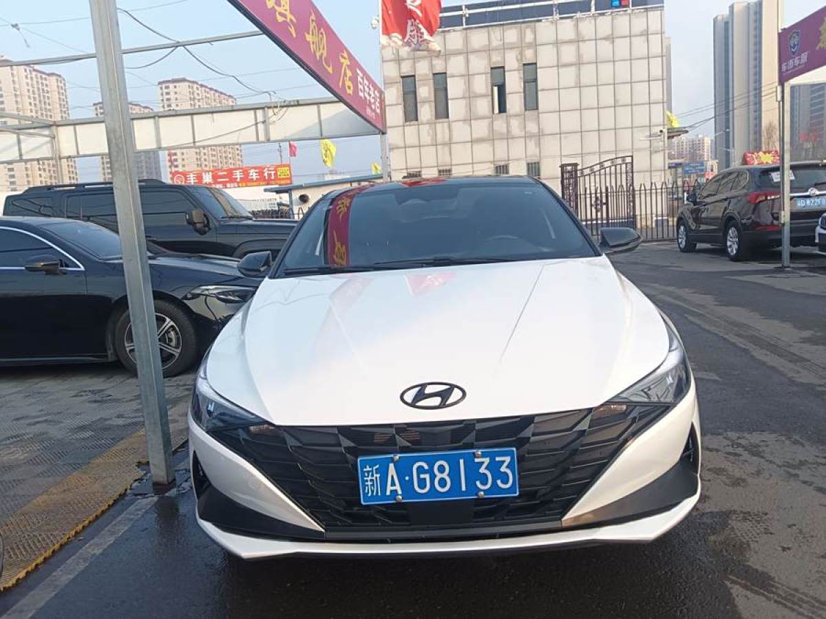 现代 伊兰特  2023款 1.5L CVT LUX尊贵版图片