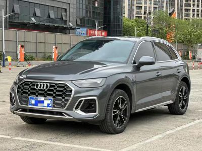 2022年10月 奧迪 奧迪Q5 e-tron 40 e-tron 星耀型 機甲套裝圖片