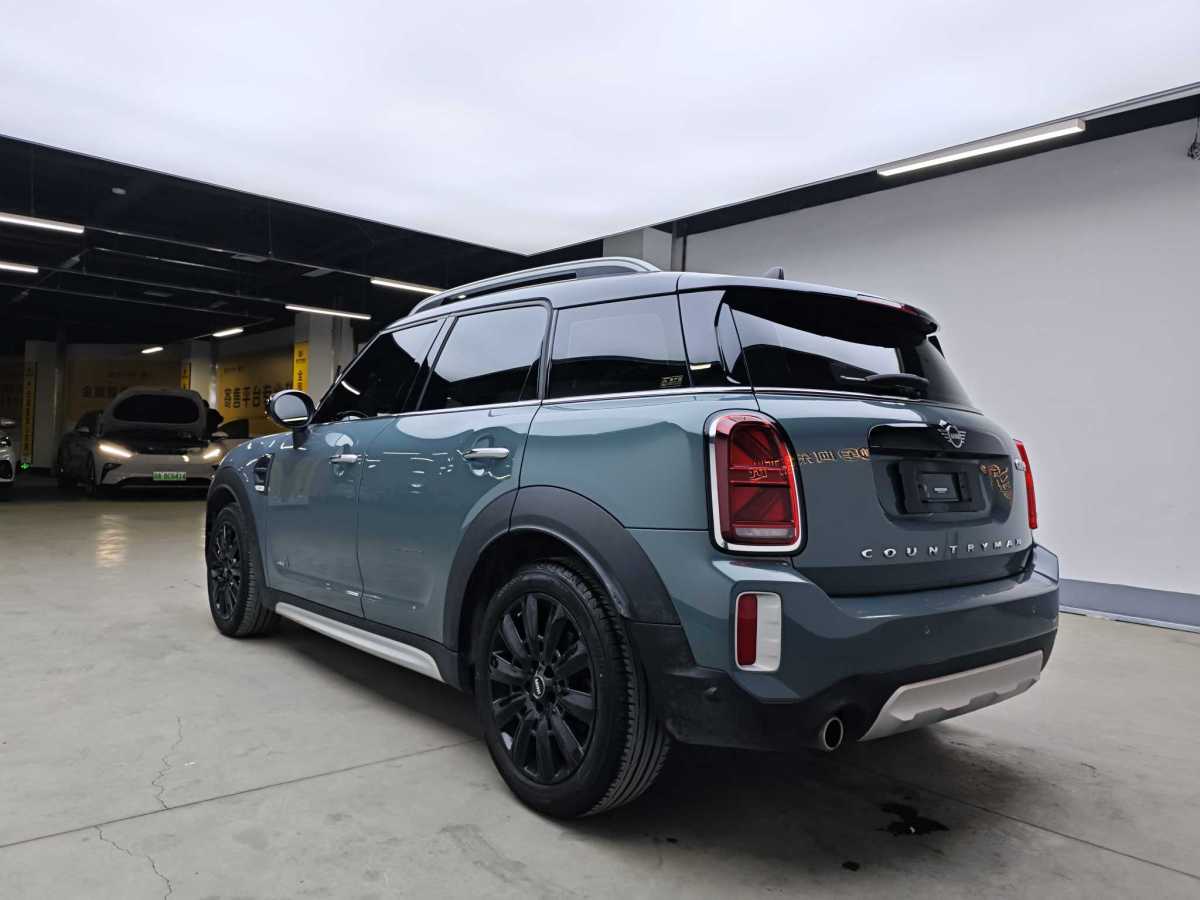 2022年5月MINI COUNTRYMAN  2022款 改款 1.5T COOPER ALL4 鑒賞家