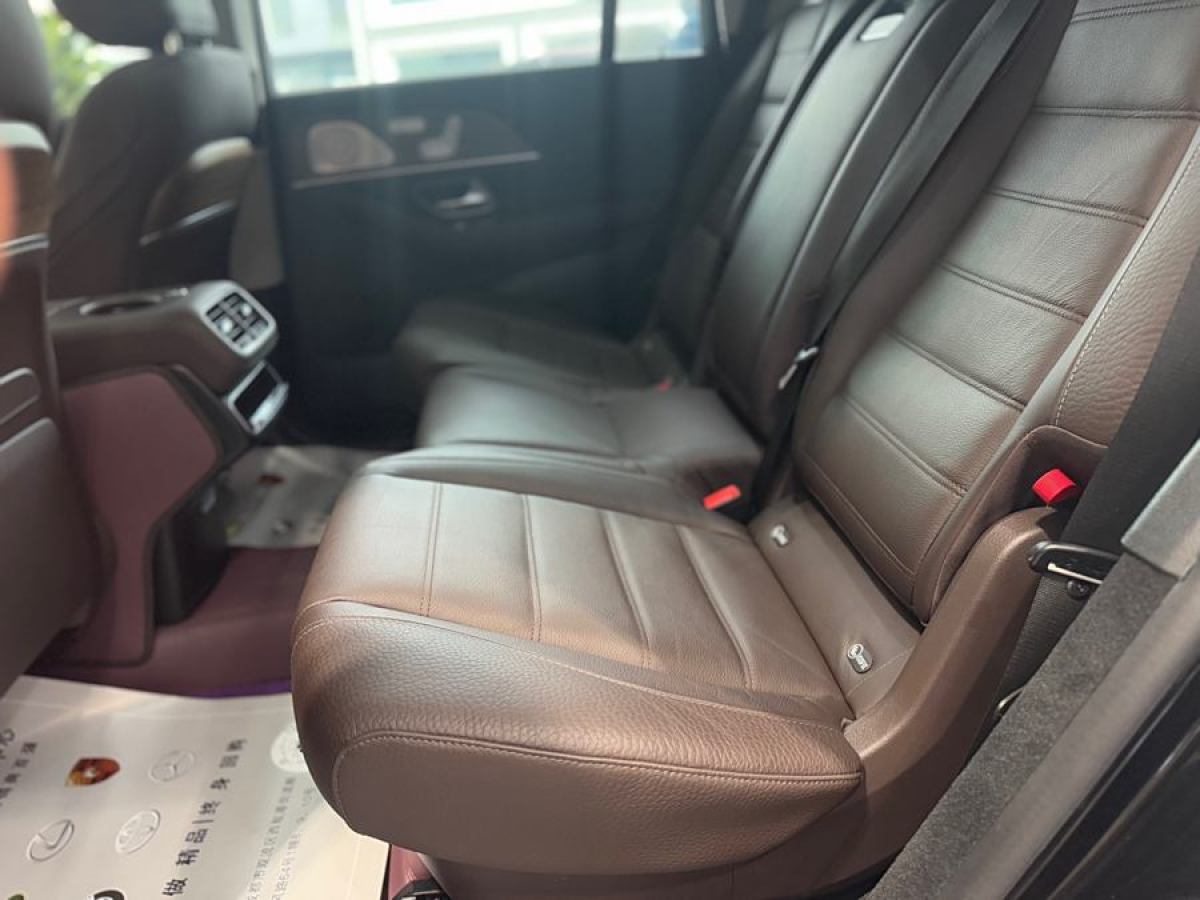 奔馳 奔馳GLS  2023款 改款 GLS 450 4MATIC 時(shí)尚型圖片