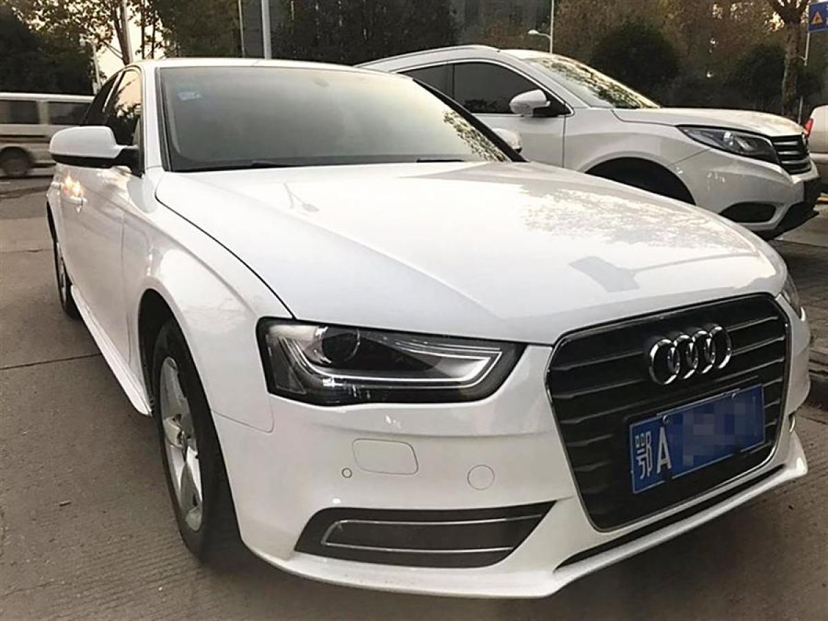 奧迪 奧迪A4L  2013款 35 TFSI 自動標(biāo)準(zhǔn)型圖片