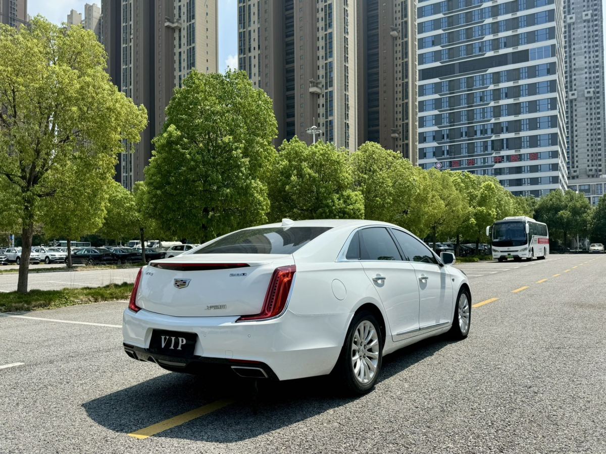 凯迪拉克 XTS  2018款 28T 精英型图片