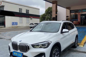 寶馬X1 寶馬 sDrive25Li 領(lǐng)先型