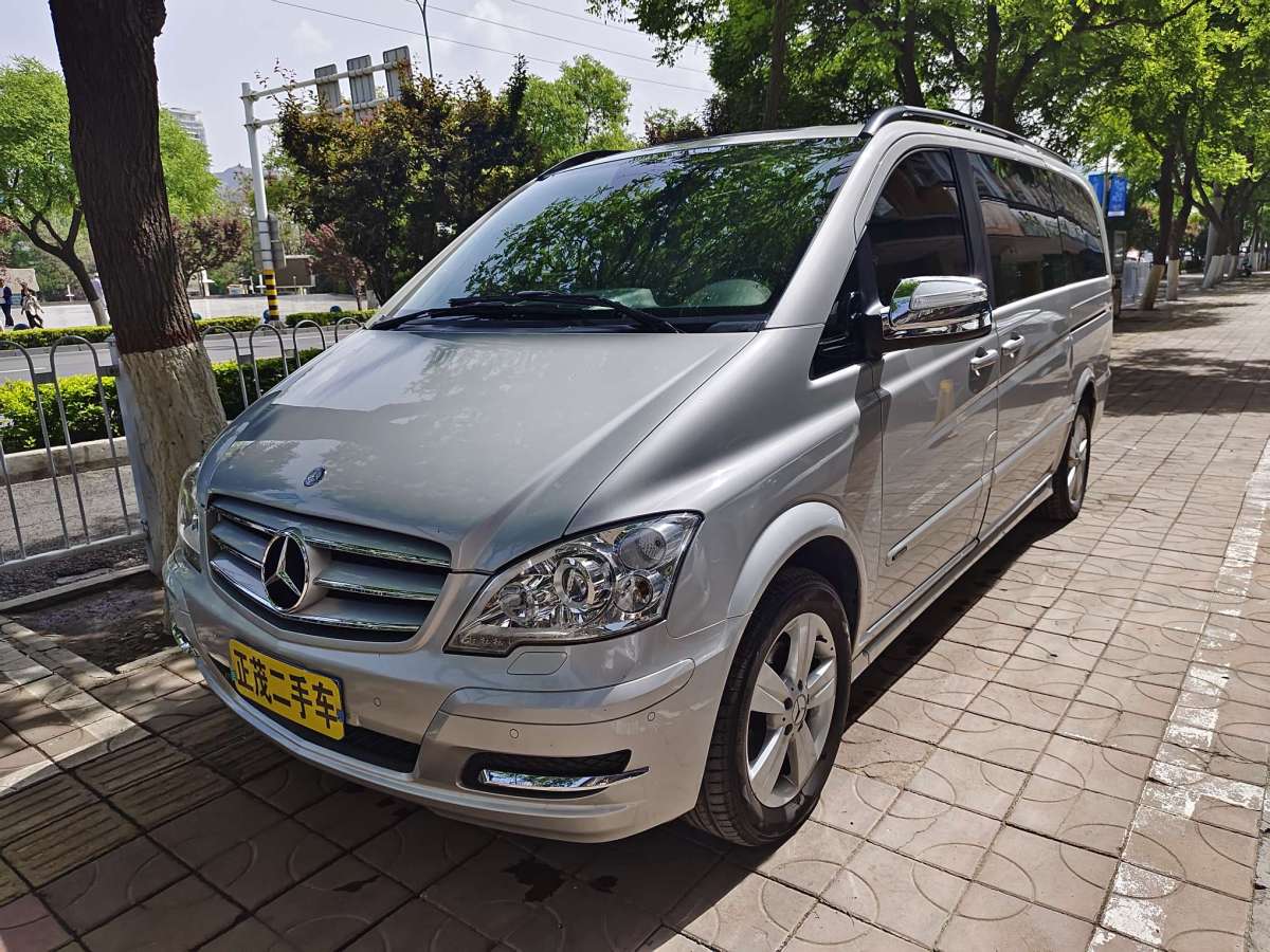 奔馳 唯雅諾  2015款 3.0L 合伙人版圖片