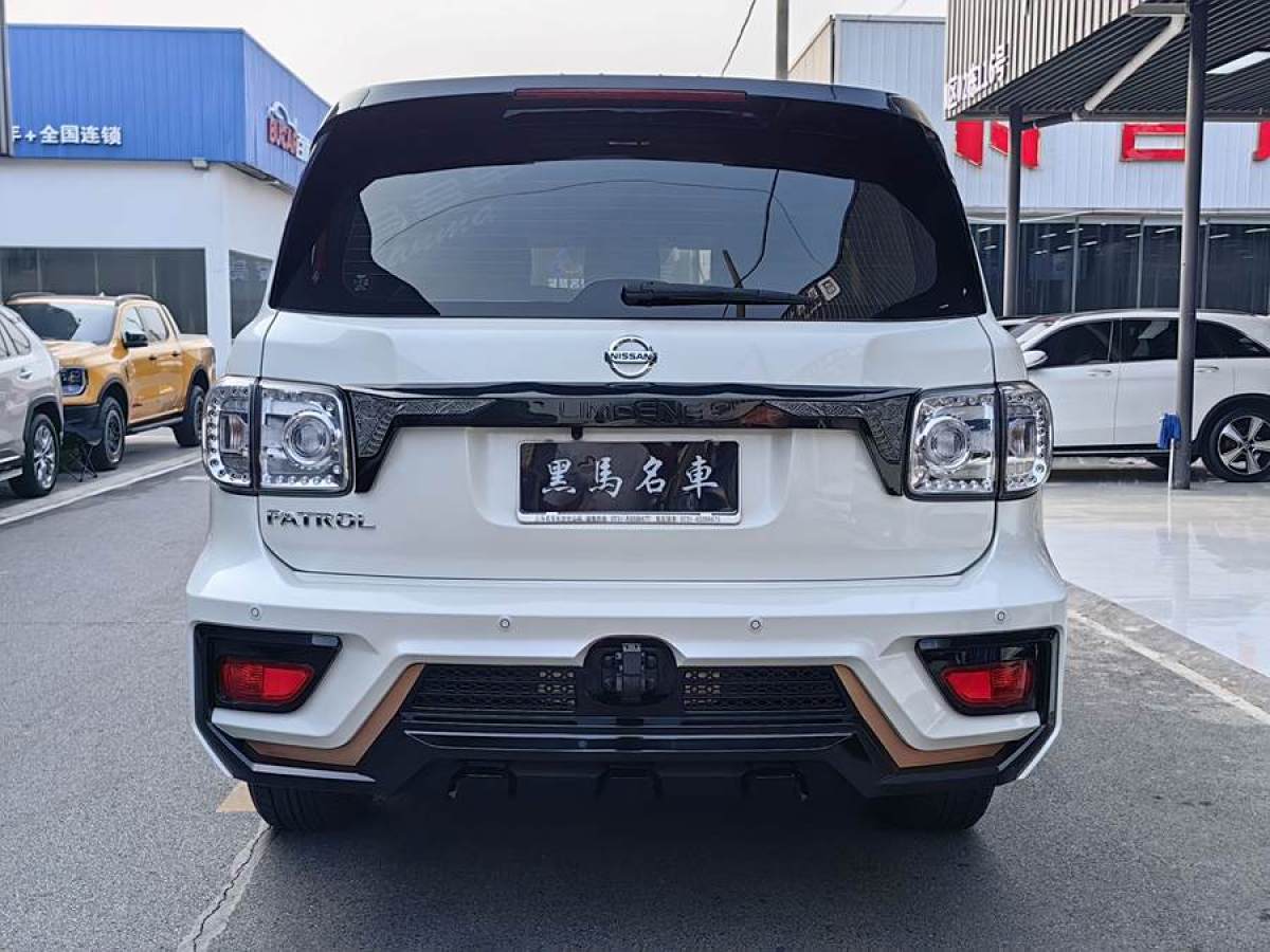 日產(chǎn) 途樂  2018款 4.0L 領(lǐng)英型圖片