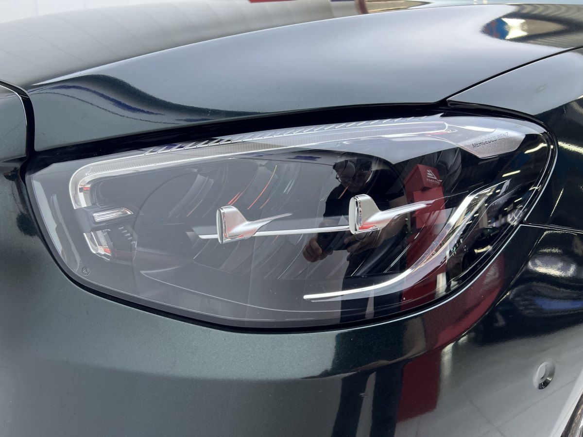 2023年1月奔馳 奔馳E級(jí)新能源  2022款 改款三 E 350 e L 插電式混合動(dòng)力轎車(chē)