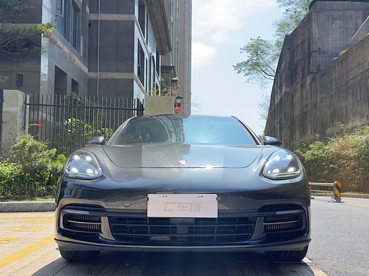 保時(shí)捷 Panamera  2019款 Panamera 行政加長版 2.9T圖片