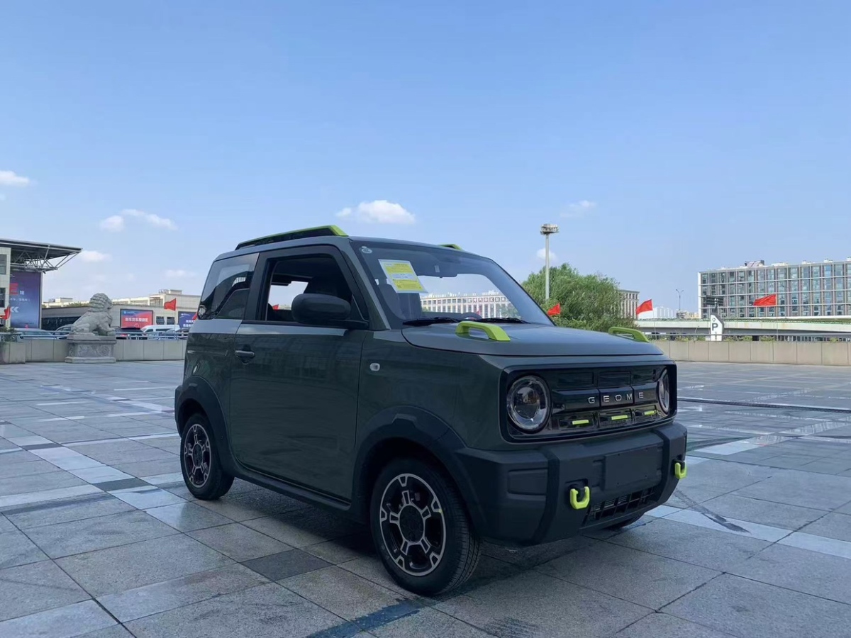 吉利 熊貓mini  2024款 200km 熊貓騎士圖片