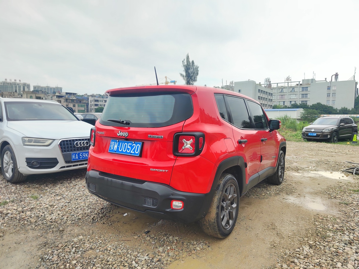 Jeep 自由俠  2017款 180T 自動(dòng)動(dòng)能版+圖片