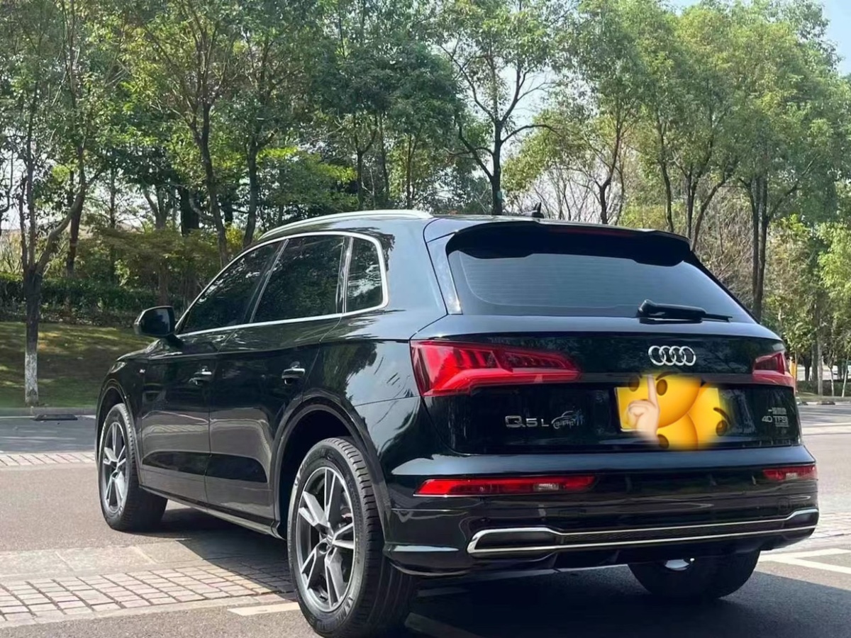 2019年5月奧迪 奧迪Q5L  2018款 40 TFSI 榮享時尚型