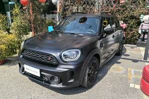 COUNTRYMAN MINI 2.0T COOPER S ALL4 黑標(biāo)特別版