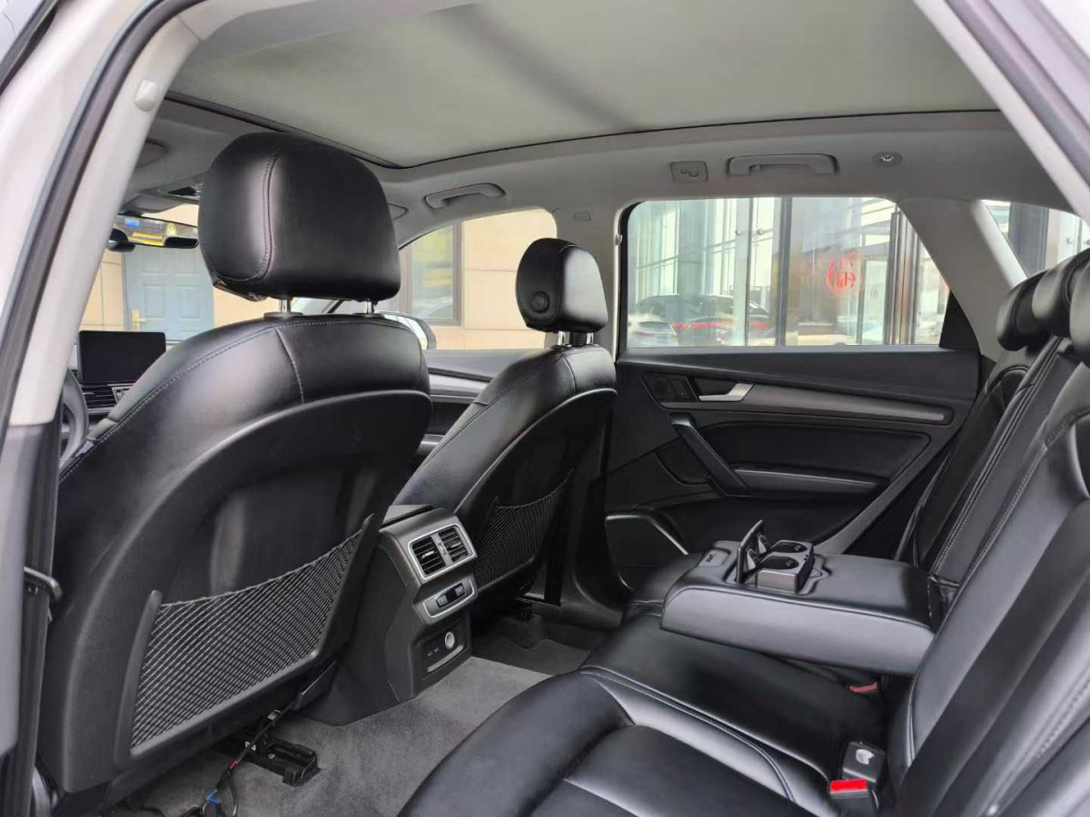 奧迪 Q2L e-tron  2019款 e-tron 純電智享型圖片