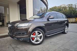 奧迪Q7 奧迪 35 TFSI 進(jìn)取型