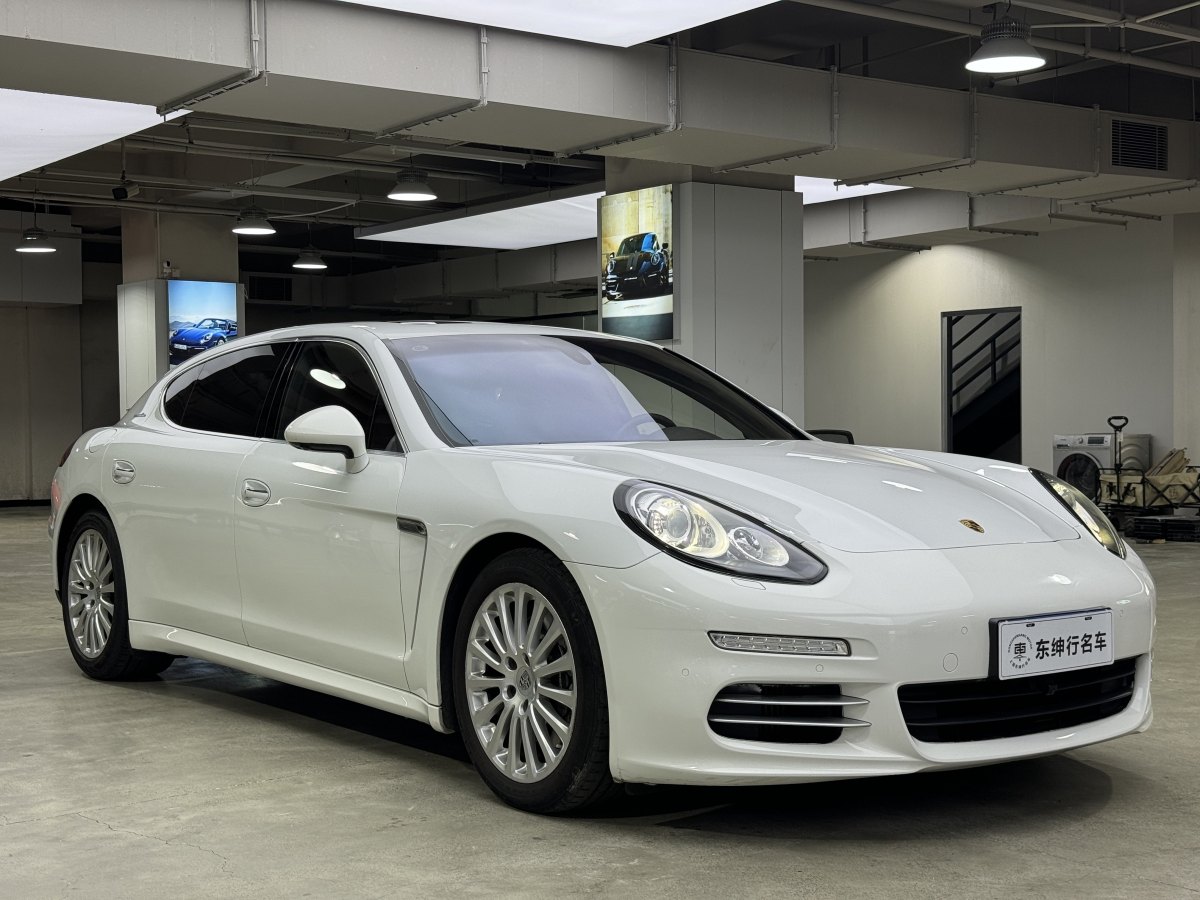 保时捷 Panamera  2014款 Panamera 4 Executive 3.0T图片