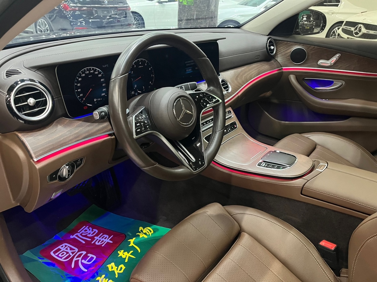 奔馳 奔馳E級  2023款 E 260 L圖片