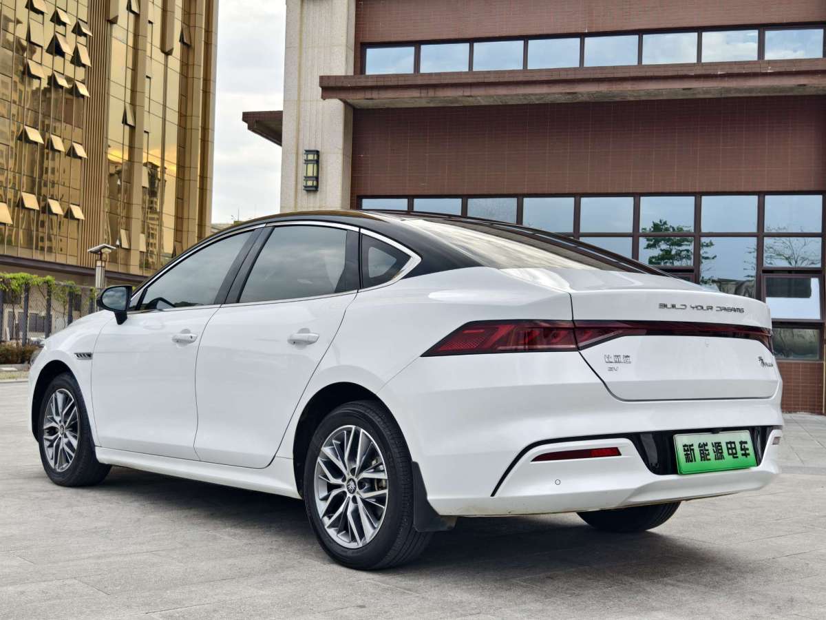 比亞迪 秦PLUS  2023款 冠軍版 EV 420KM領(lǐng)先型圖片