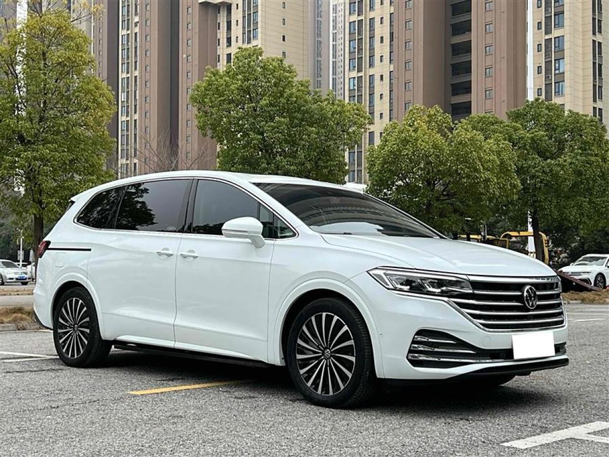 大眾 威然  2023款 改款 380TSI 尊貴版圖片