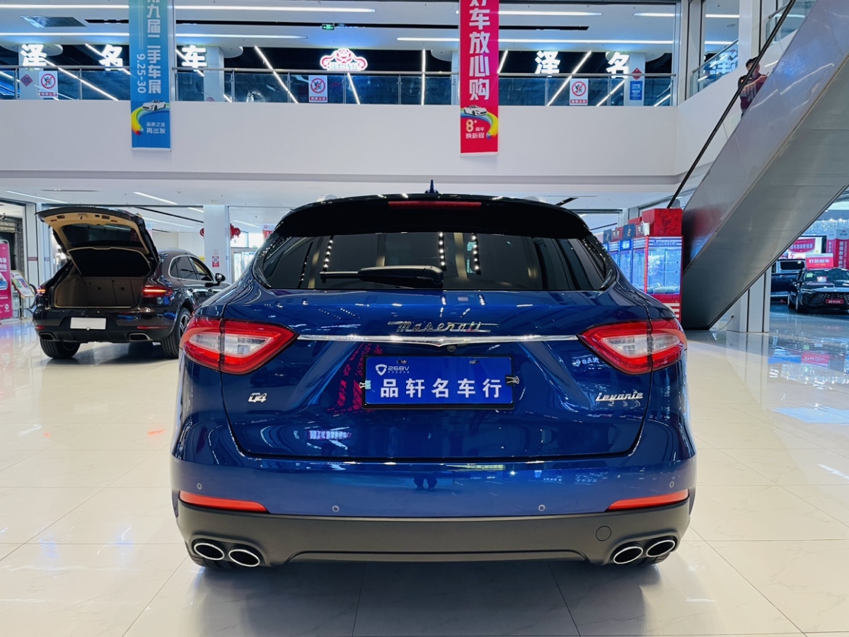 瑪莎拉蒂 Levante  2019款  3.0T 350Hp 標(biāo)準(zhǔn)版圖片