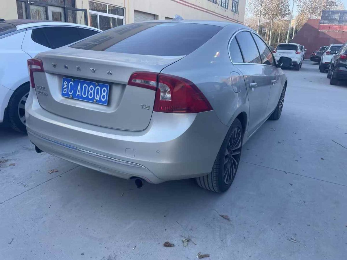 沃爾沃 S60  2018款 S60L 1.5T 智行版圖片