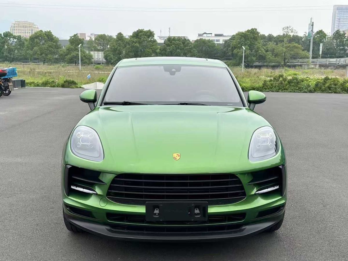 保時(shí)捷 Macan 圖片
