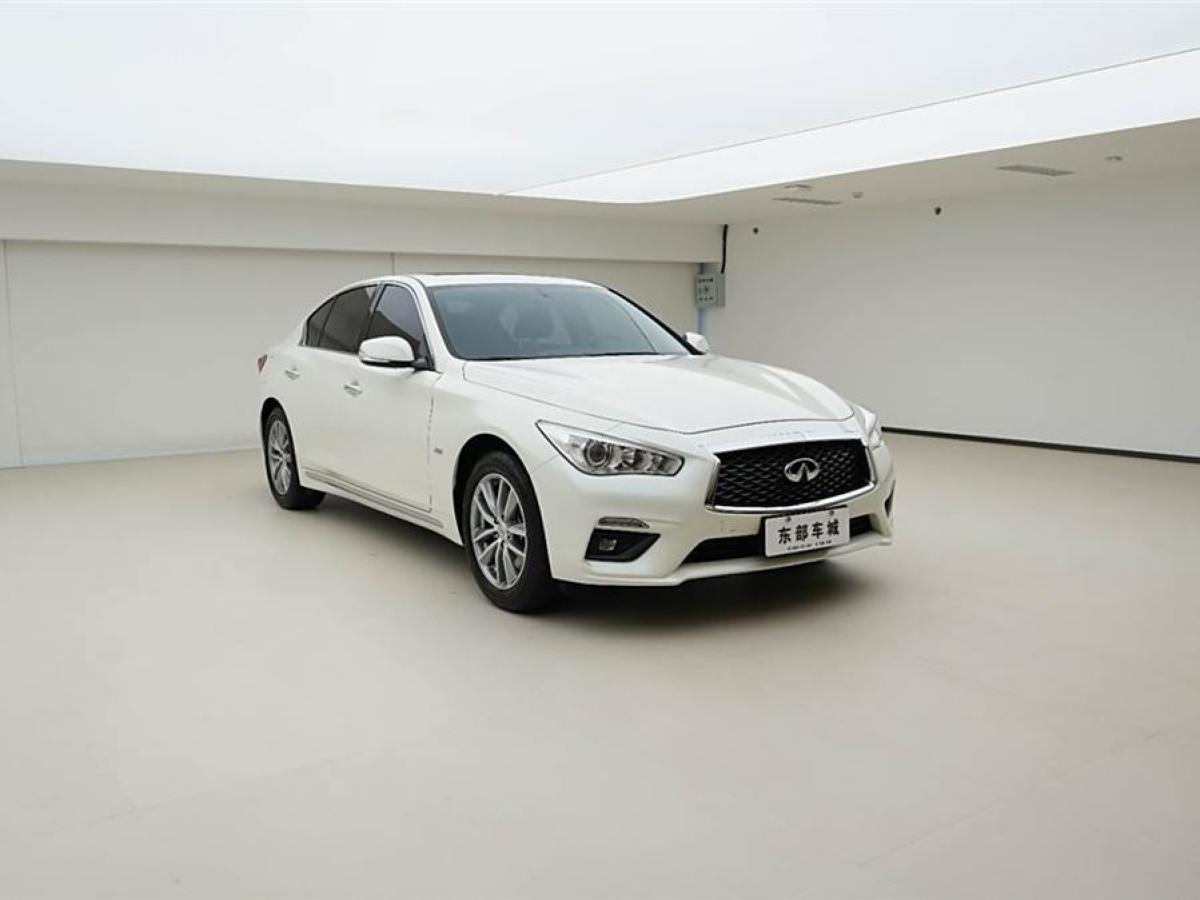 英菲尼迪 Q50L  2022款 2.0T 舒適版圖片