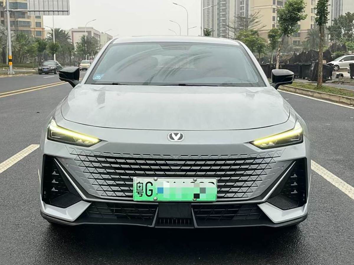 長(zhǎng)安 長(zhǎng)安UNI-V 智電iDD  2023款 智電iDD 1.5T 113km智趣型圖片