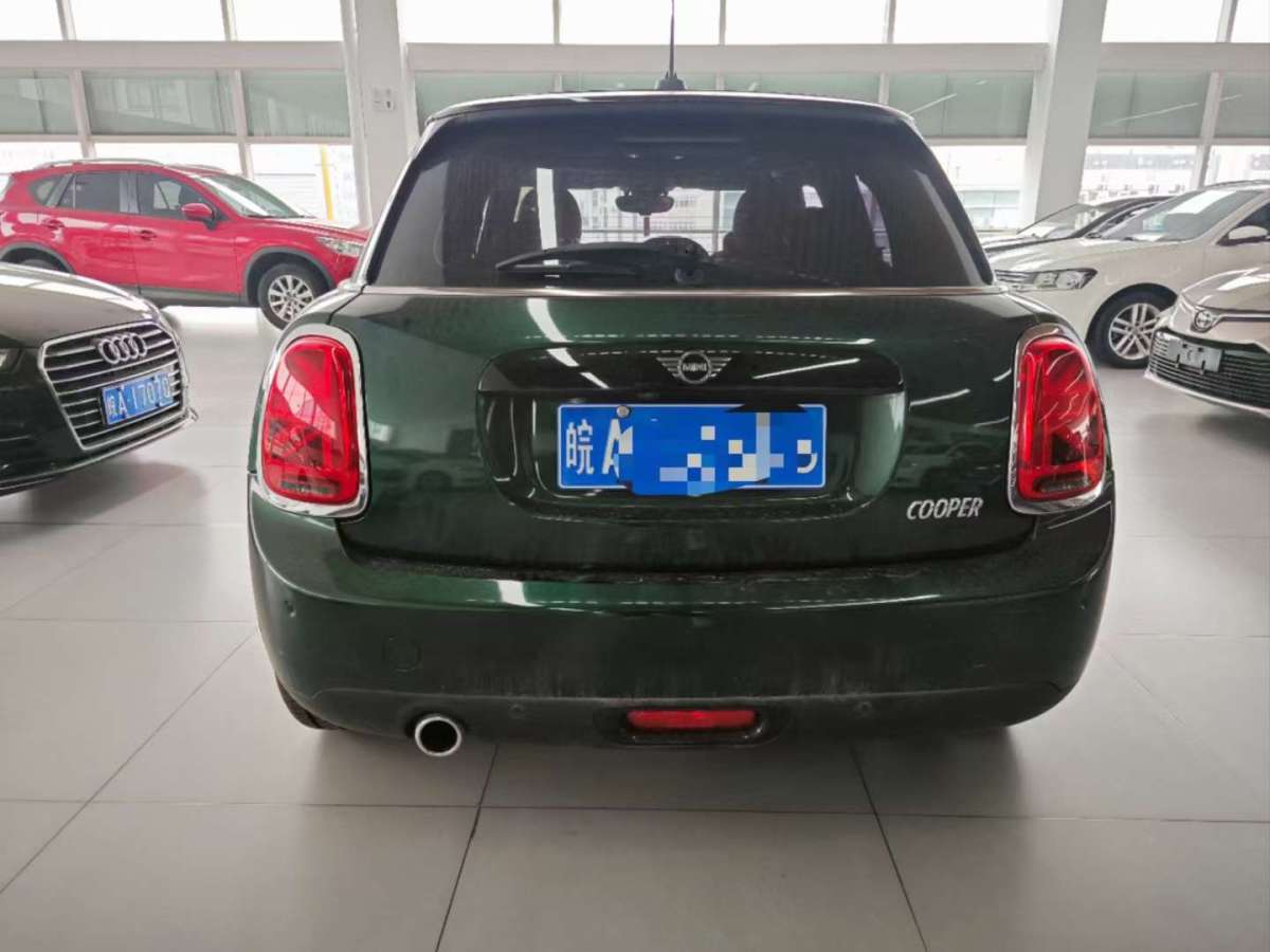 2018年10月MINI MINI  2019款 1.5T COOPER 經(jīng)典派 五門版