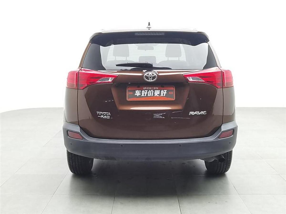 2015年4月豐田 RAV4榮放  2015款 2.0L CVT兩驅風尚版