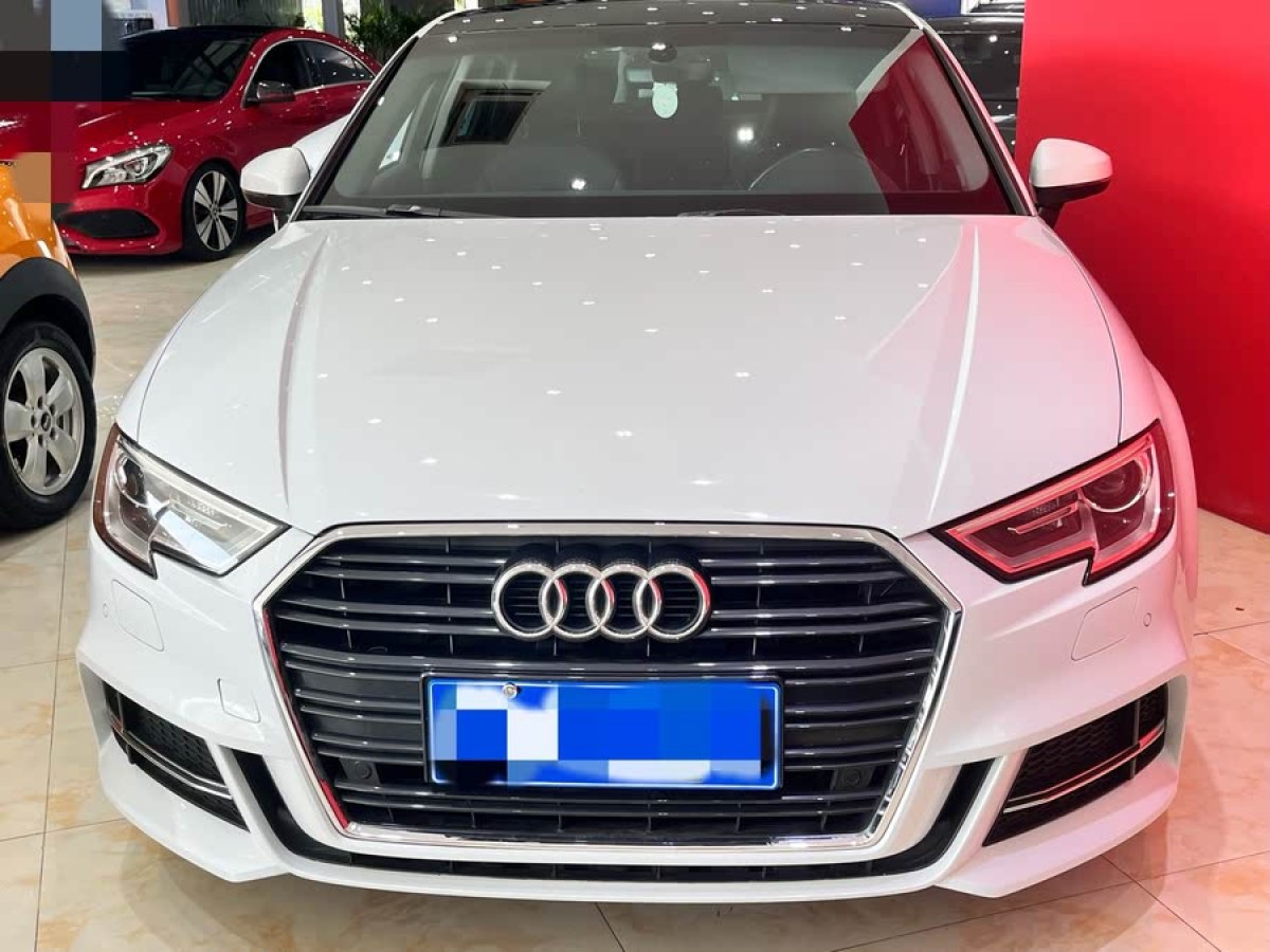 奧迪 奧迪A3  2017款 Limousine 35 TFSI 時(shí)尚型圖片