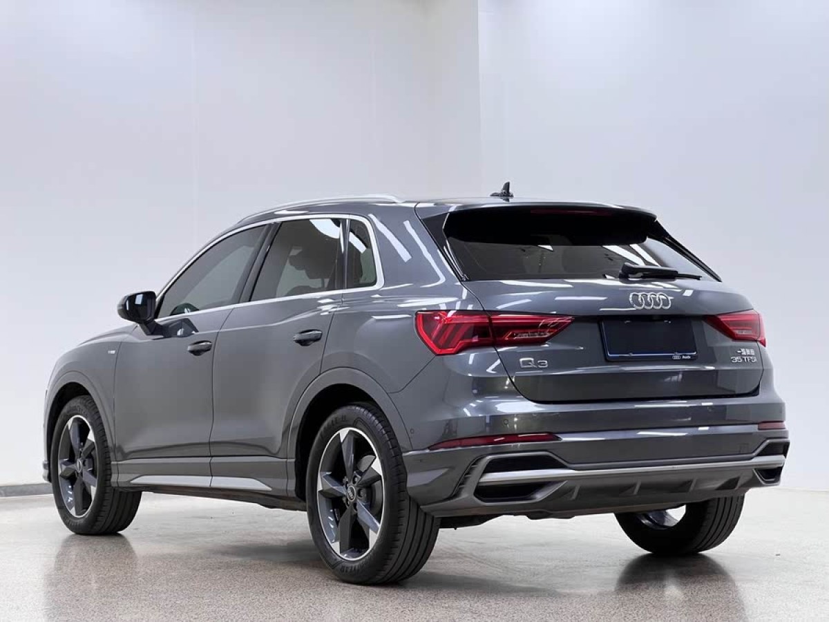 奧迪 奧迪Q3  2022款 35 TFSI 時尚動感型圖片
