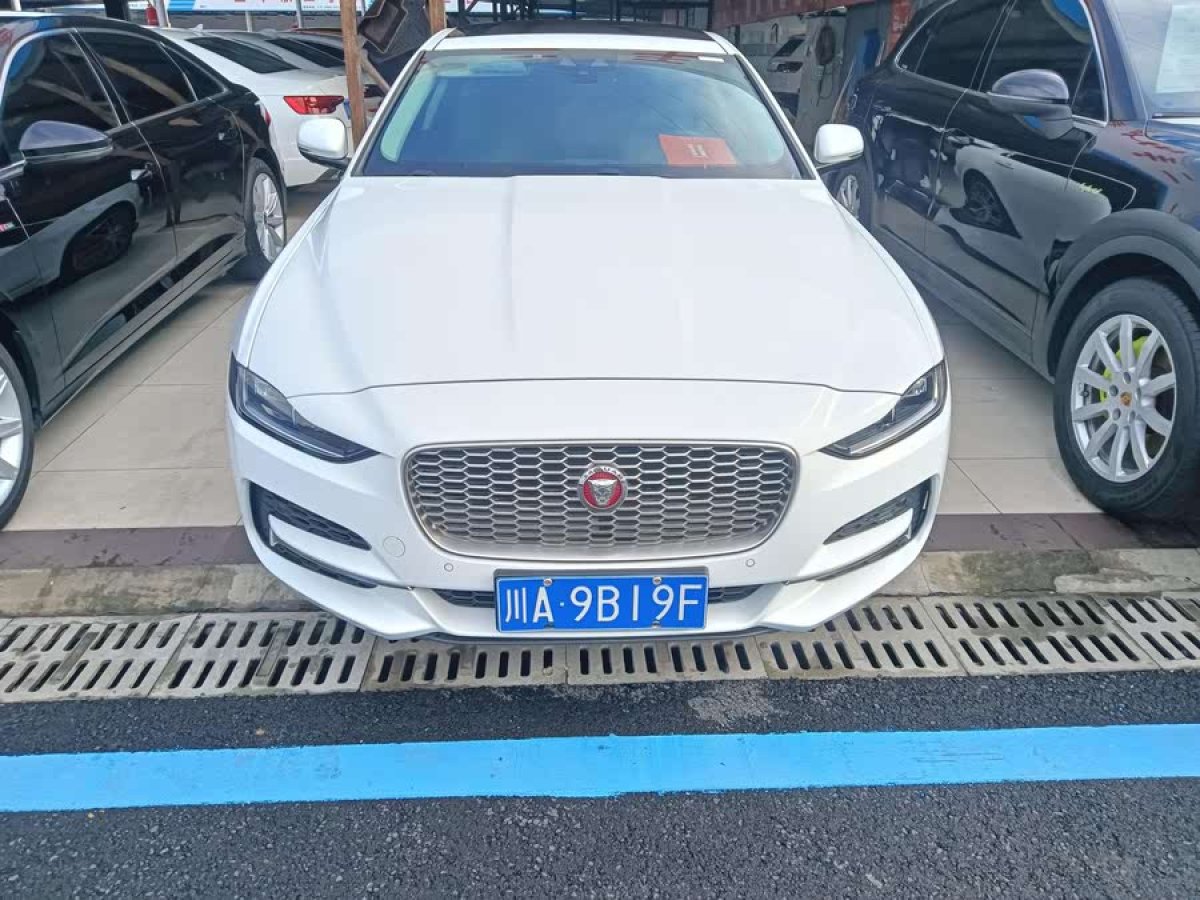 捷豹 XEL  2020款 2.0T 250PS SE科技優(yōu)雅版圖片