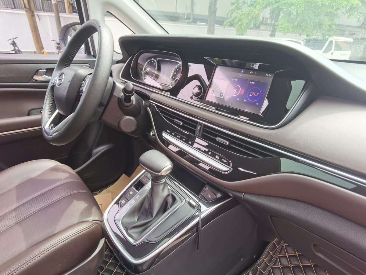 廣汽傳祺 GA6  2019款 270T 自動(dòng)尊享版圖片