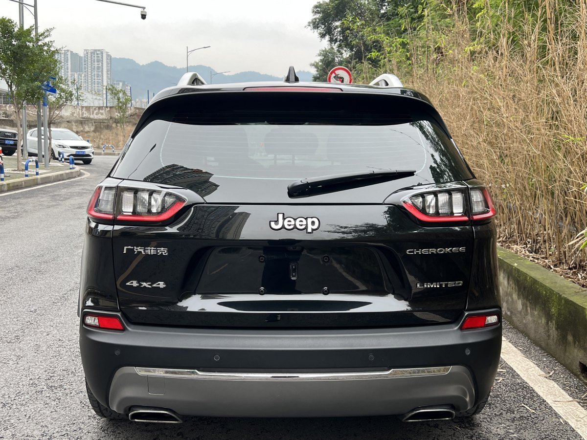 Jeep 自由光  2019款 2.0T 四驅(qū)專享版 國VI圖片