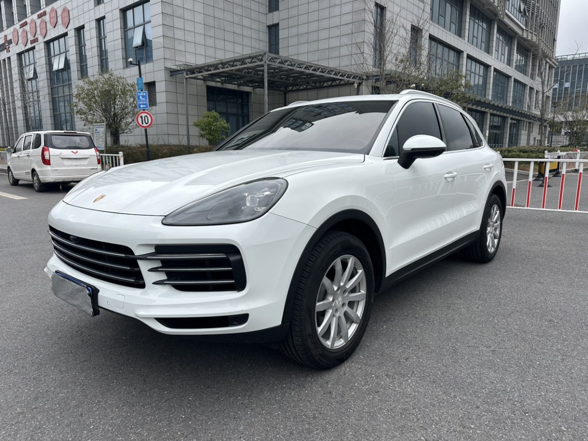 保時(shí)捷 Cayenne  2019款 Cayenne 3.0T圖片