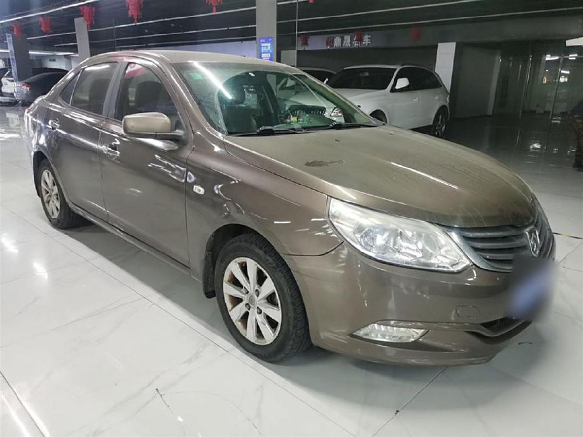 寶駿 630  2012款 1.8L 自動精英型圖片