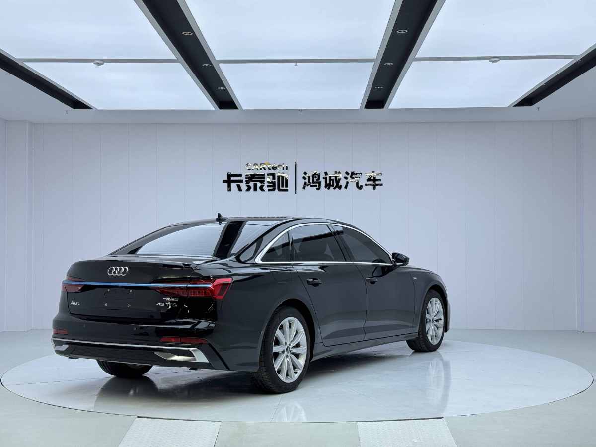 奧迪 奧迪A6L  2024款 45 TFSI 臻選動感型圖片