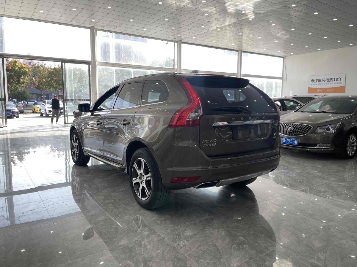 沃爾沃 XC60  2015款 T5 AWD 智馭版圖片