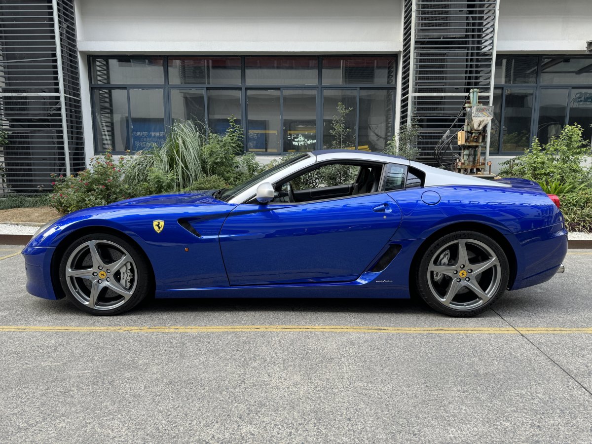 法拉利 599  2006款 599 GTB Fiorano 6.0圖片