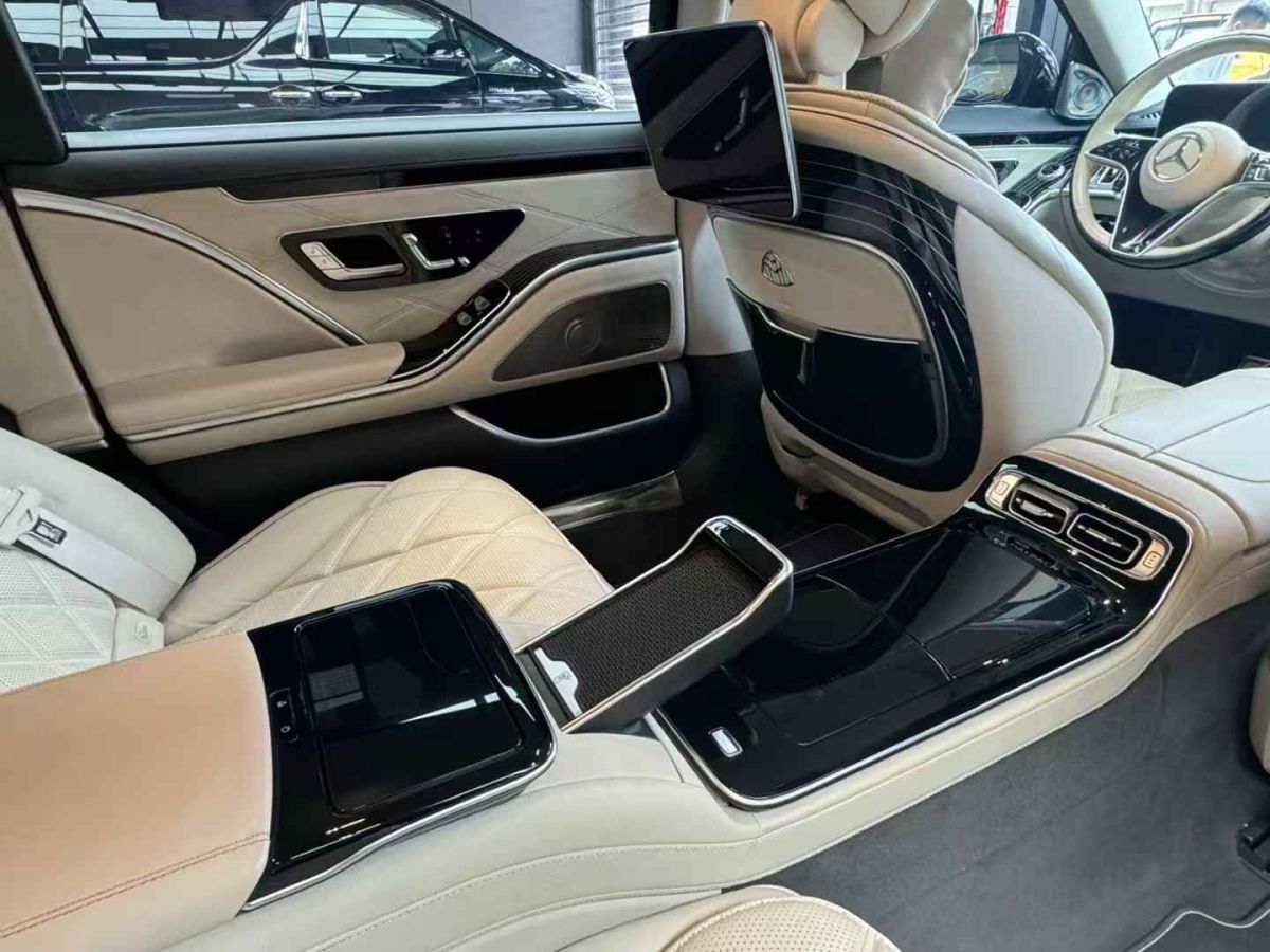 金冠 金冠奔馳V-Class  2023款 2.0T 巴赫圖片