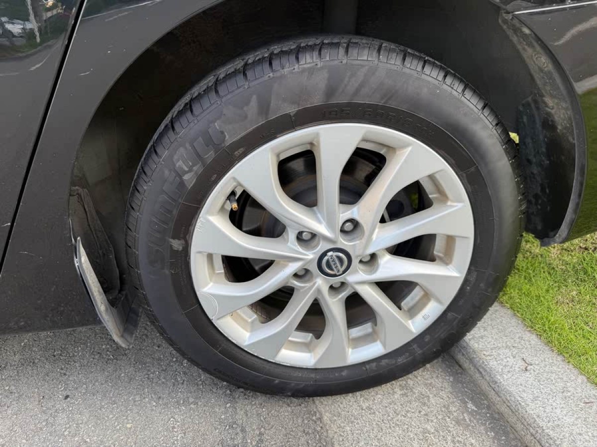 日產(chǎn) 軒逸  2019款 1.6XV CVT智聯(lián)尊享版 國VI圖片