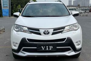 RAV4榮放 豐田 2.0L CVT四驅(qū)風(fēng)尚版