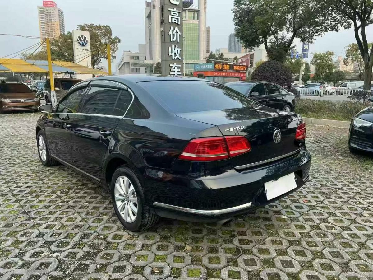 大眾 邁騰  2012款 1.8 TSI 改款領(lǐng)先版圖片