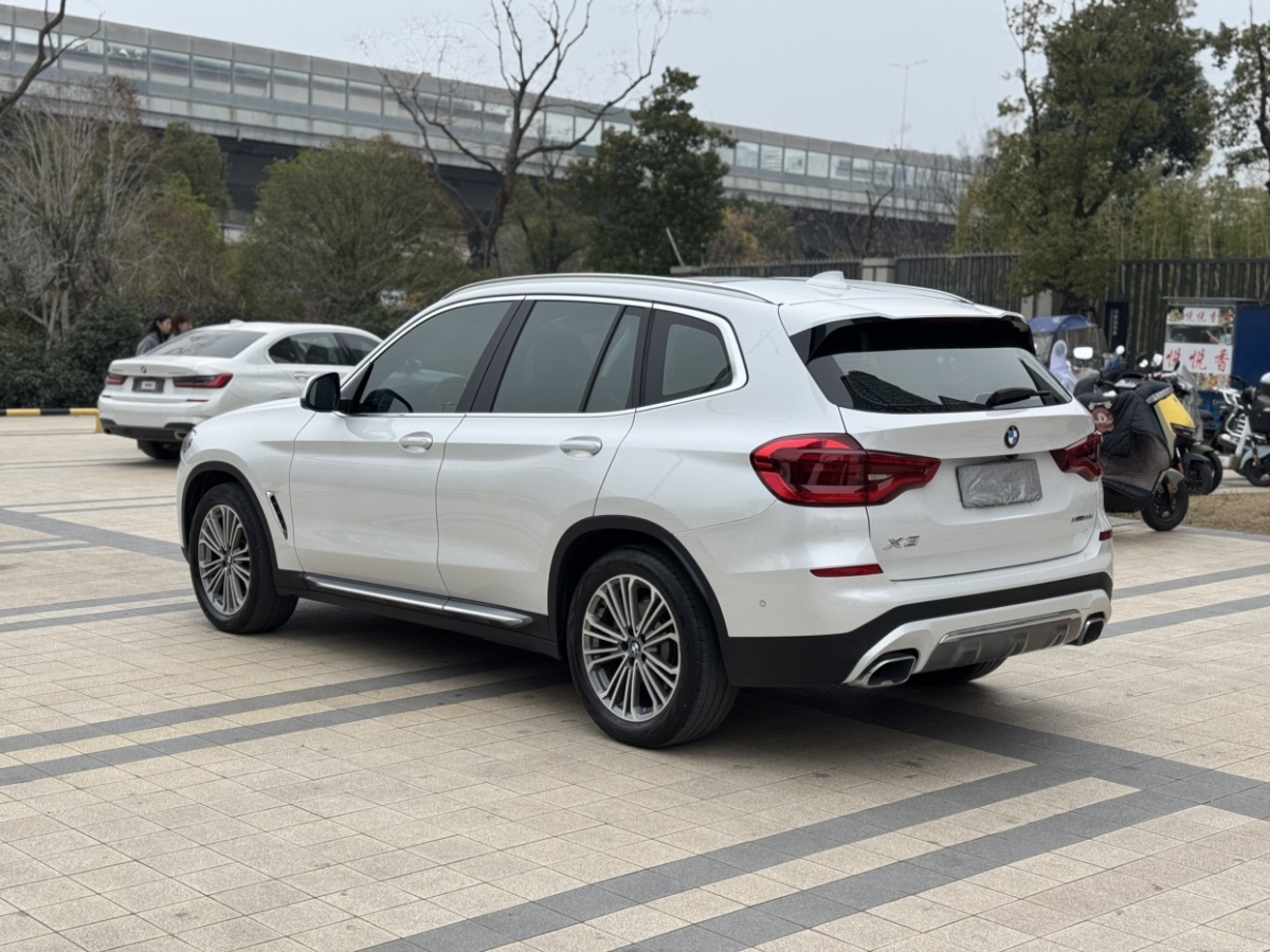 寶馬 寶馬X3  2018款 xDrive28i 豪華套裝 國(guó)V圖片