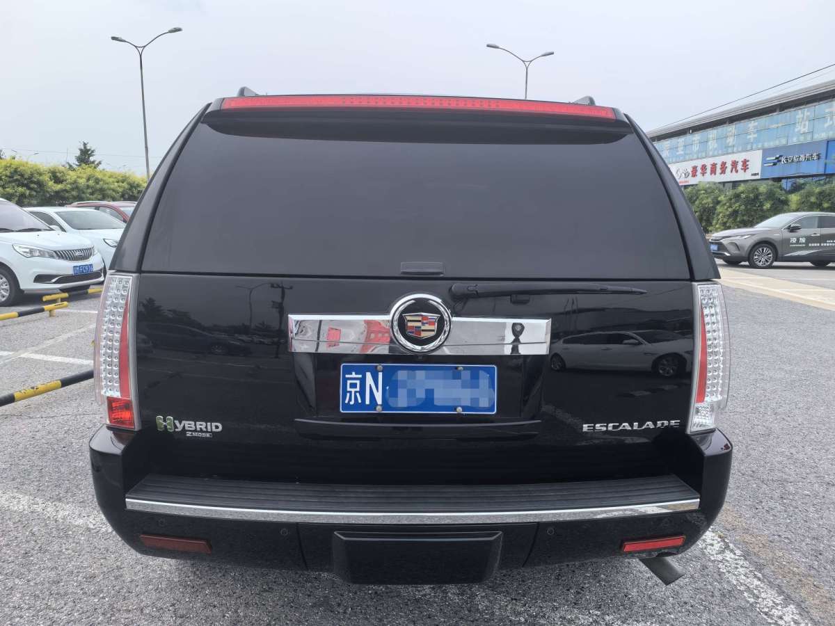 2010年1月凱迪拉克 凱雷德ESCALADE  2009款 6.0 Hybrid