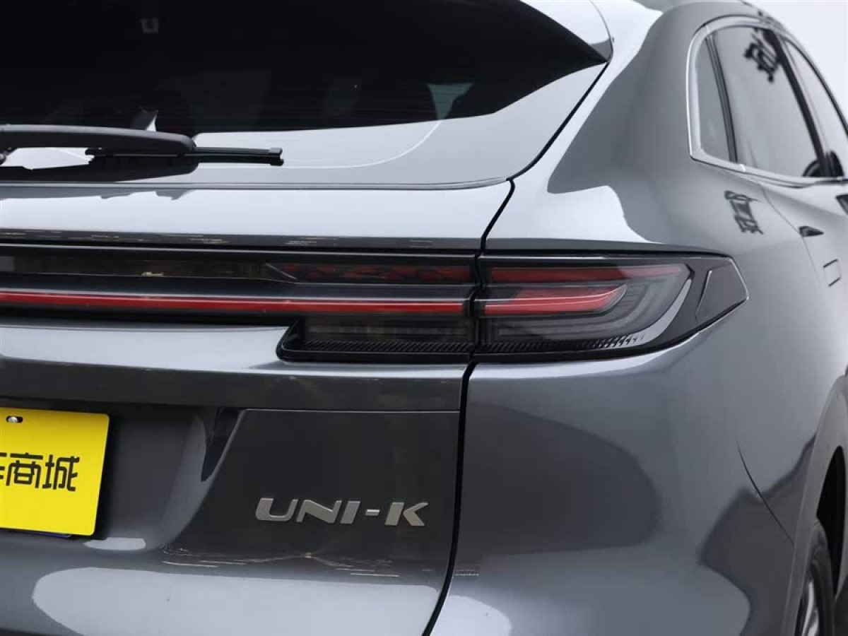 長(zhǎng)安 長(zhǎng)安UNI-K  2021款 2.0T 卓越型圖片