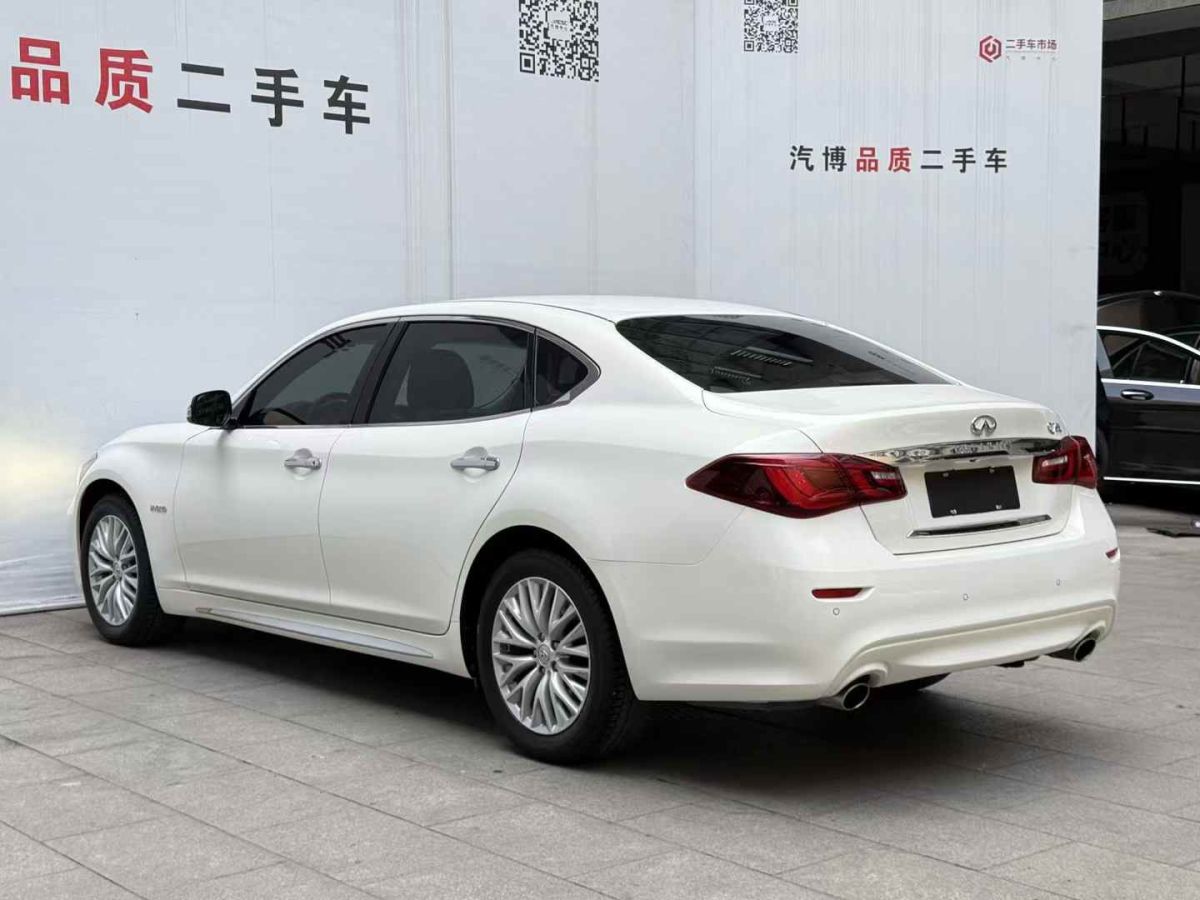 英菲尼迪 Q70  2017款 Q70L 2.5L 奢華版圖片