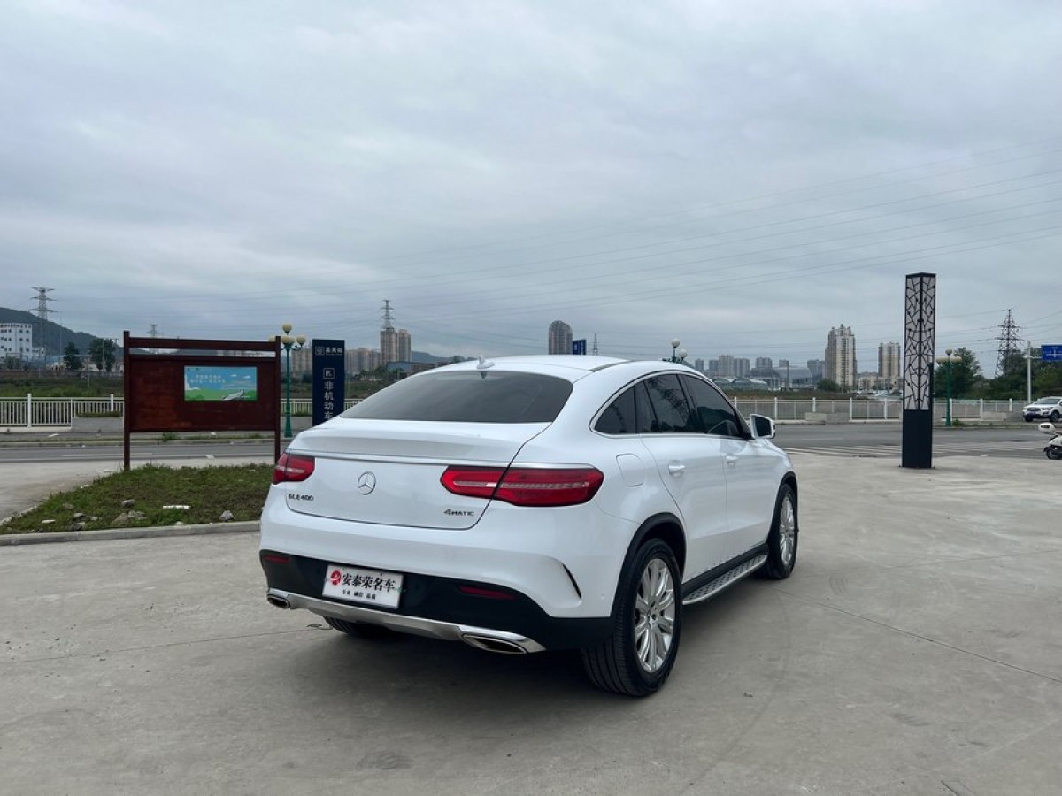 奔馳 奔馳GLE轎跑  2017款 GLE 320 4MATIC 轎跑SUV圖片